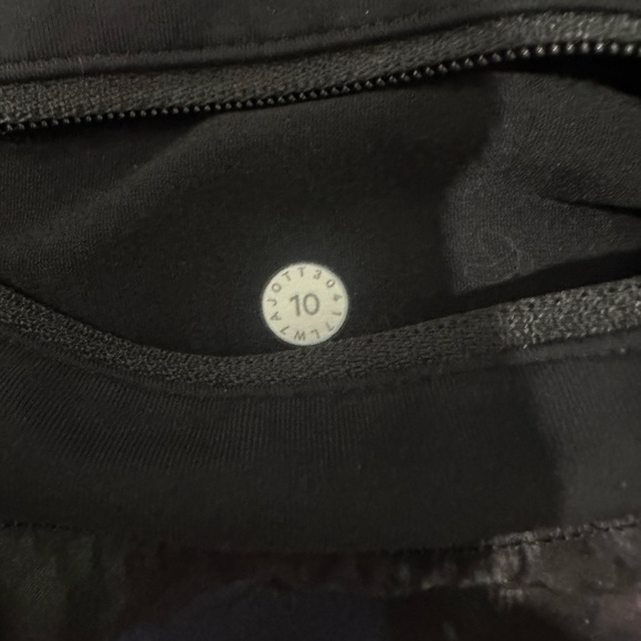 LULULEMON RUN TIMES II - SIZE 10 TALL - FROZEN FLOURISH - Picture 4 of 5